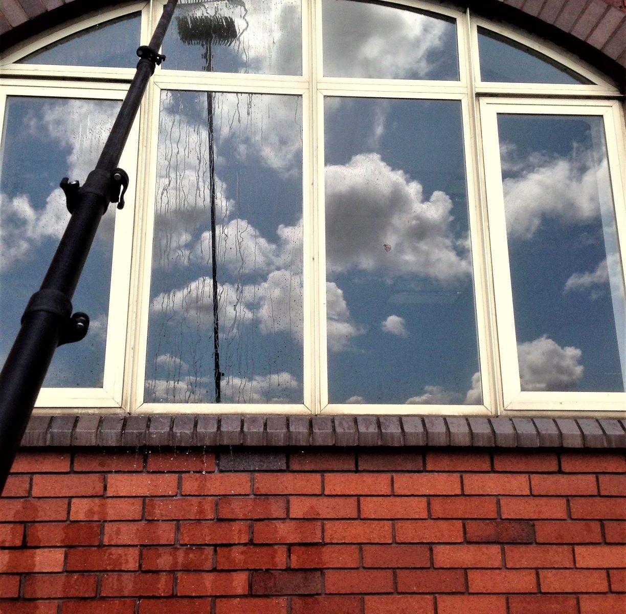 window cleaner Llanelli